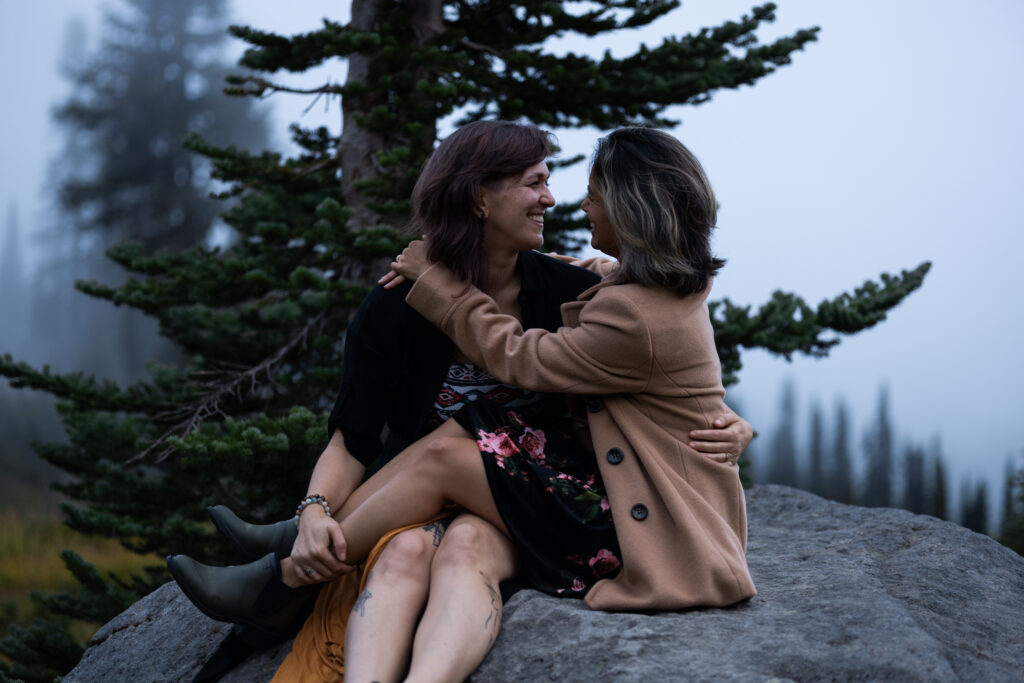 washington couples photographer, oregon couples photographer, mount rainier, pnw elopement photographer, washington, oregon, washington elopement photographer, oregon elopement photographer, elopement photographer, couples photographer, mount rainier elopement, mount rainier couples photoshoot