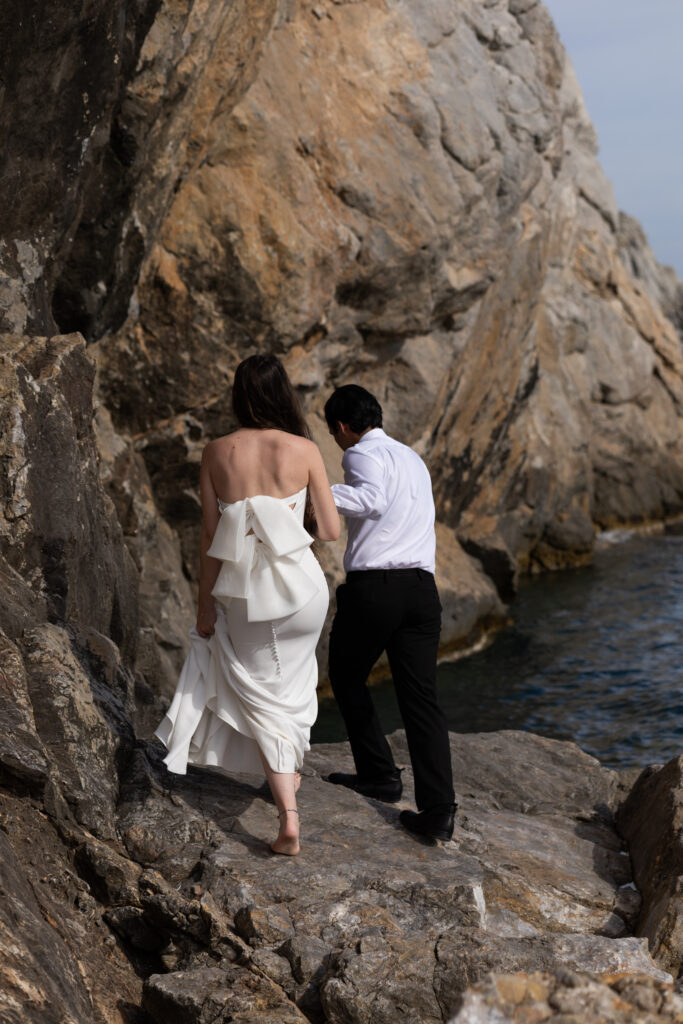 travel elopement photographer, santorini, greece, greece elopement, coastal elopement, cliff sides, elopement photographer, portland photographer, columbia river gorge photographer