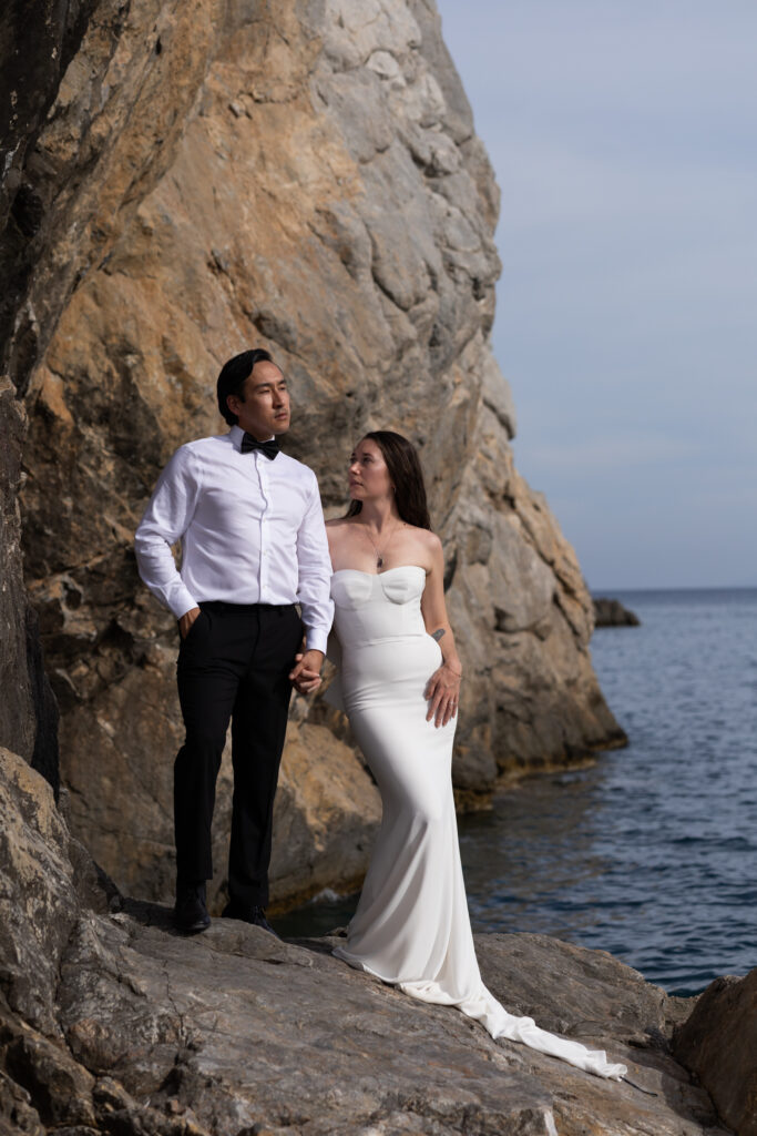 travel elopement photographer, santorini, greece, greece elopement, coastal elopement, cliff sides, elopement photographer, portland photographer, columbia river gorge photographer