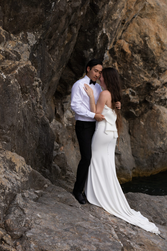 travel elopement photographer, santorini, greece, greece elopement, coastal elopement, cliff sides, elopement photographer, portland photographer, columbia river gorge photographer