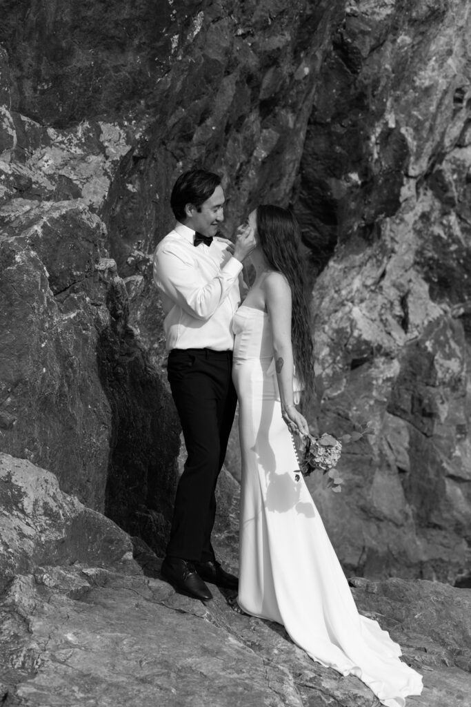 travel elopement photographer, santorini, greece, greece elopement, coastal elopement, cliff sides, elopement photographer, portland photographer, columbia river gorge photographer